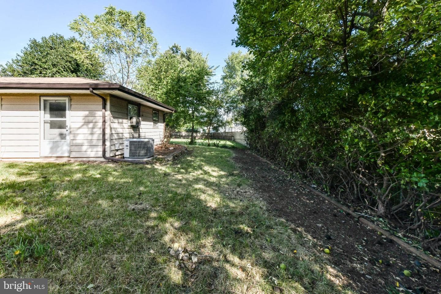 808 W Nettle Tree Road photo 25