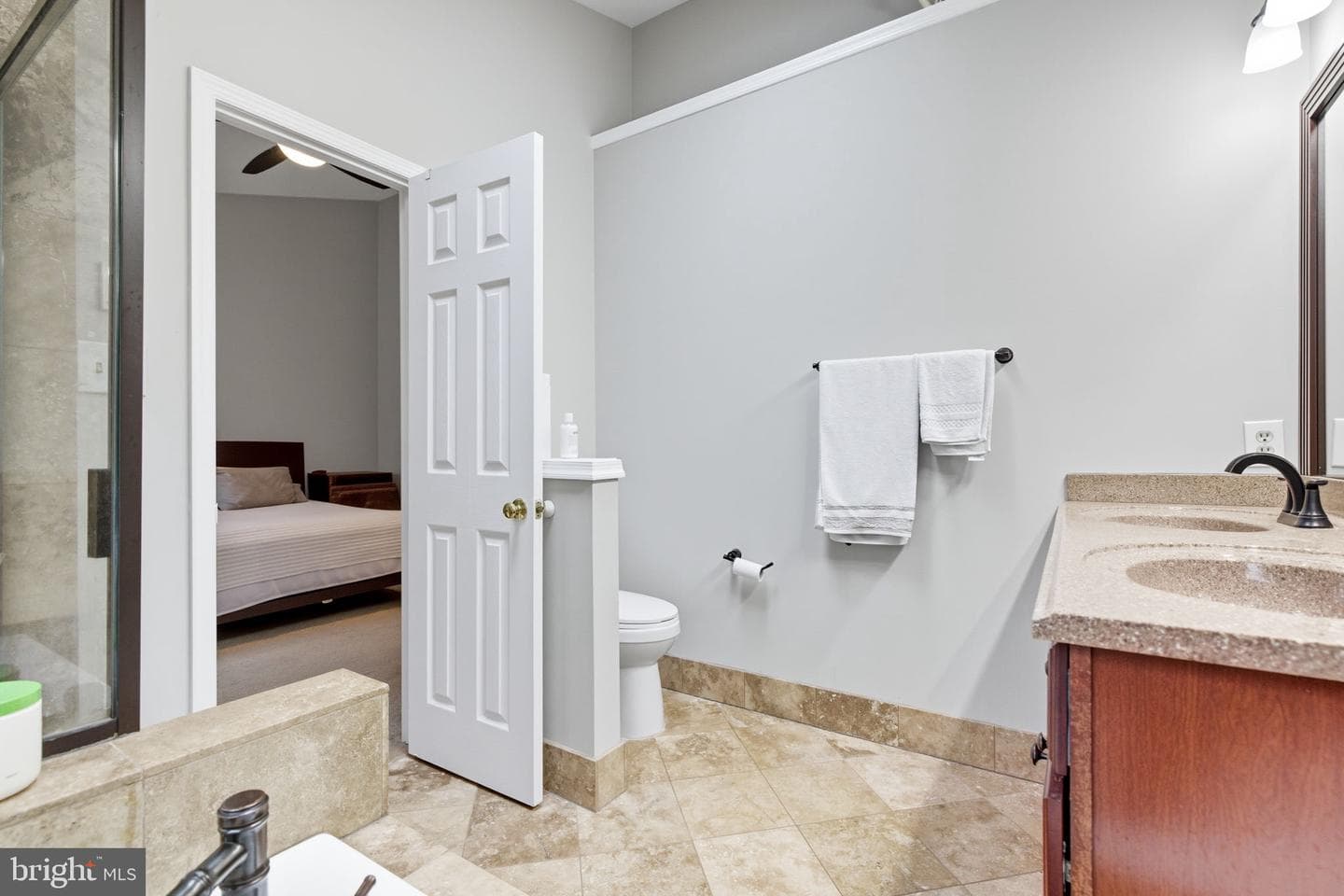 47587 Comer Square photo 37