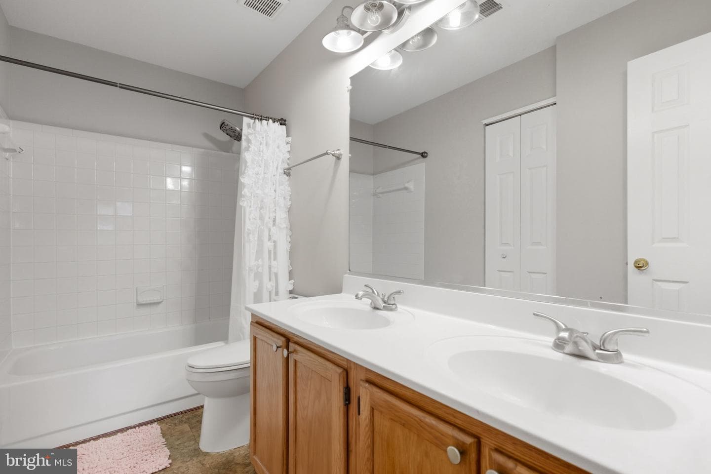47587 Comer Square photo 42