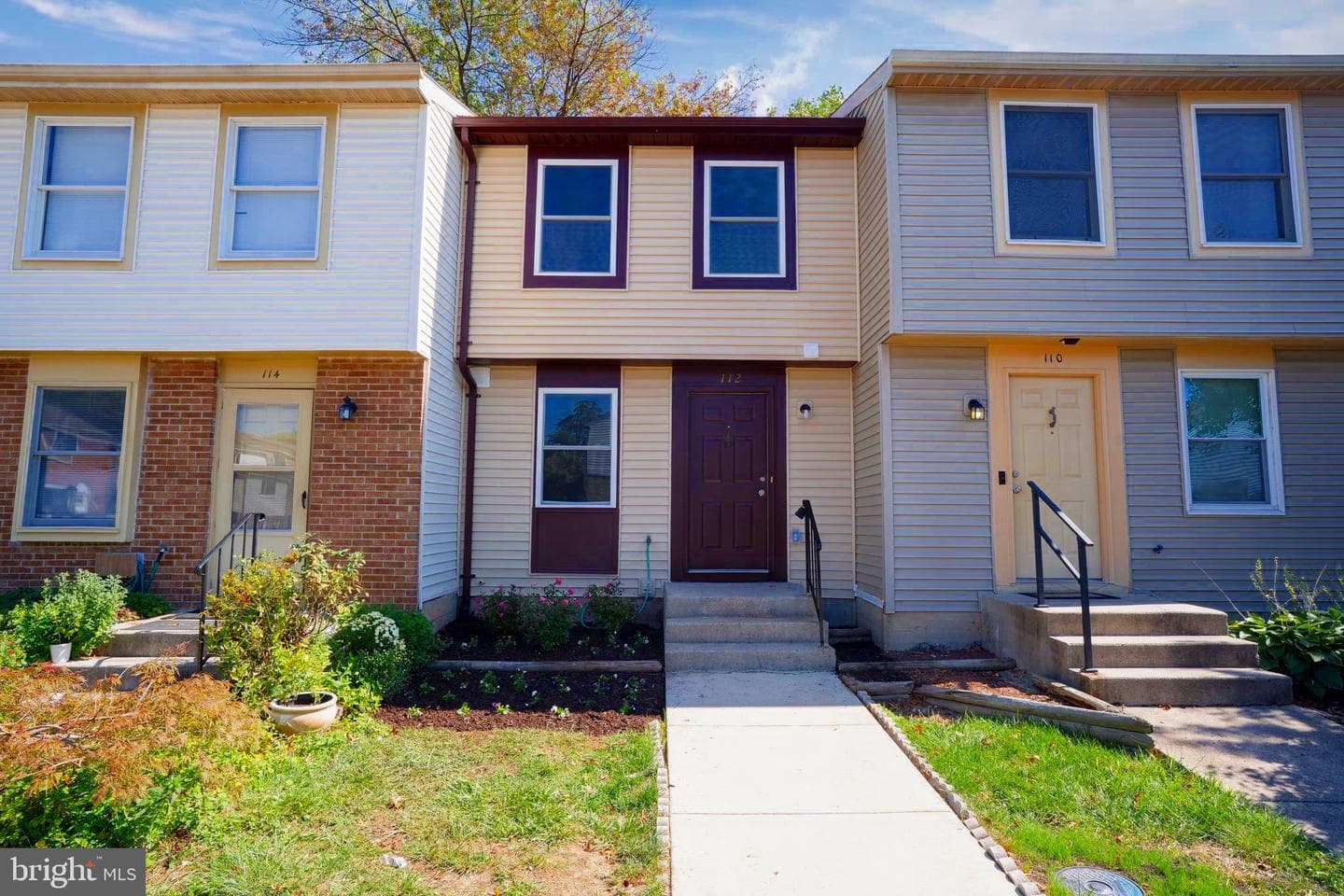 112 Argus Place photo 1