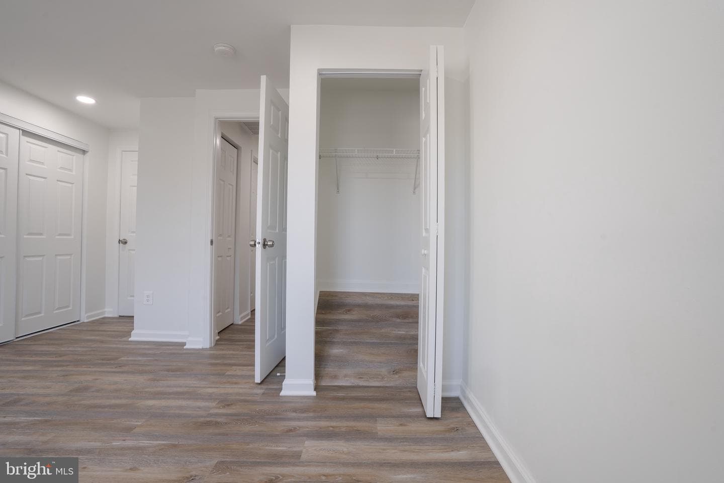112 Argus Place photo 23