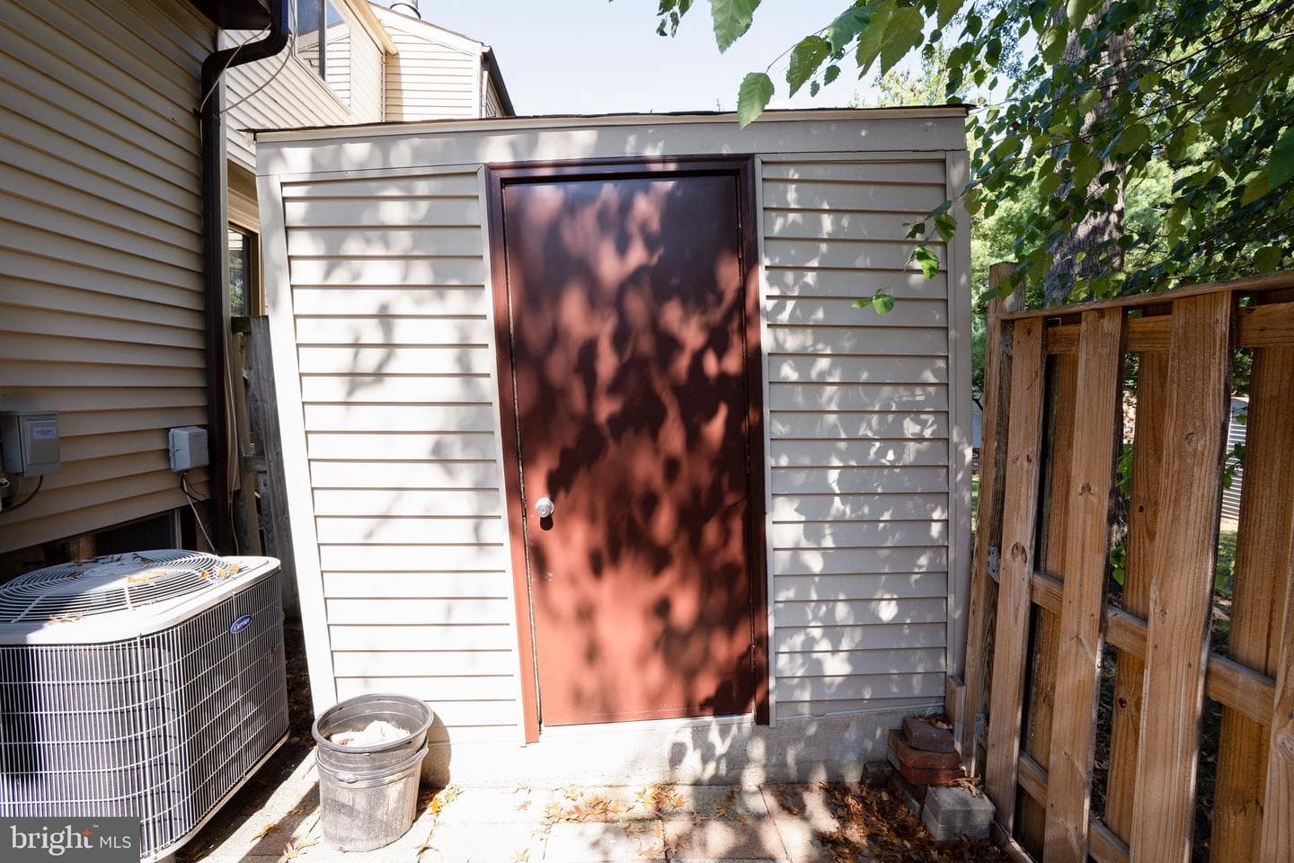 112 Argus Place photo 33