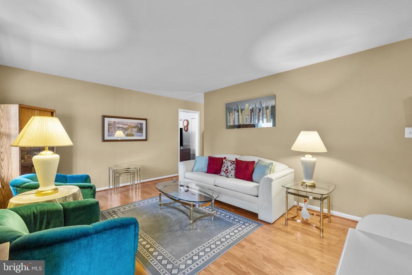 108 N Alder Avenue photo 3