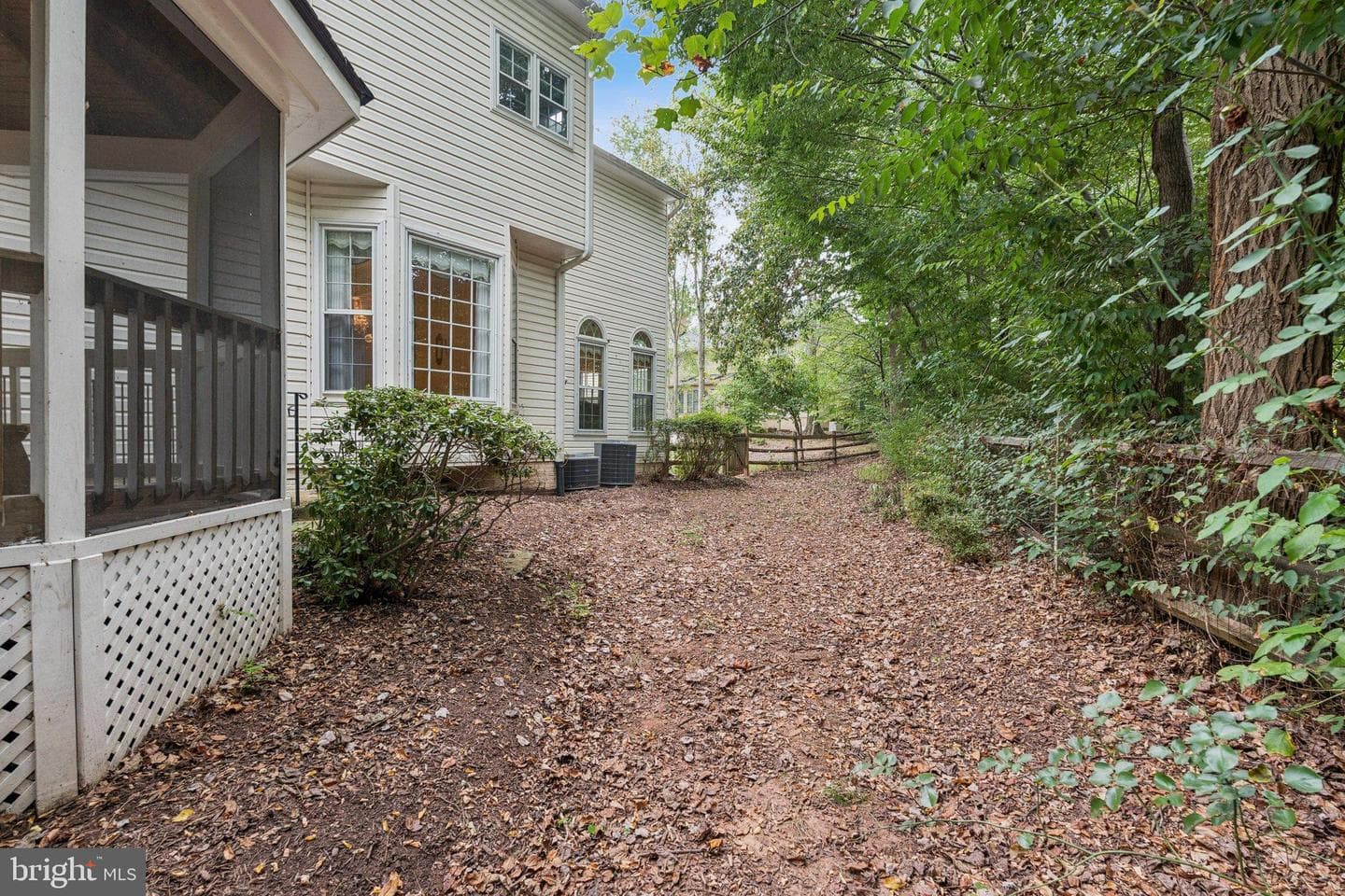 20931 Lock Ct photo 26