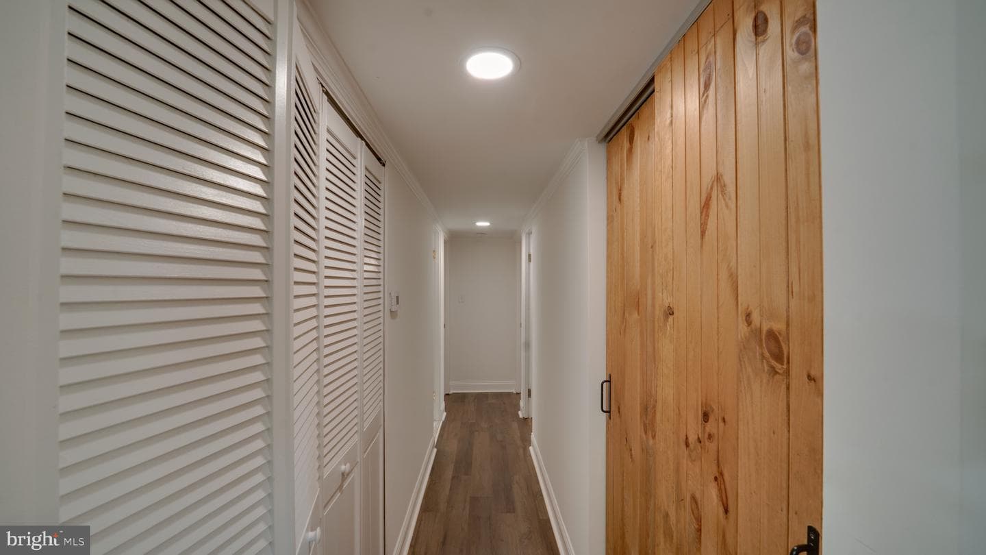 312 E Gordon Street photo 10