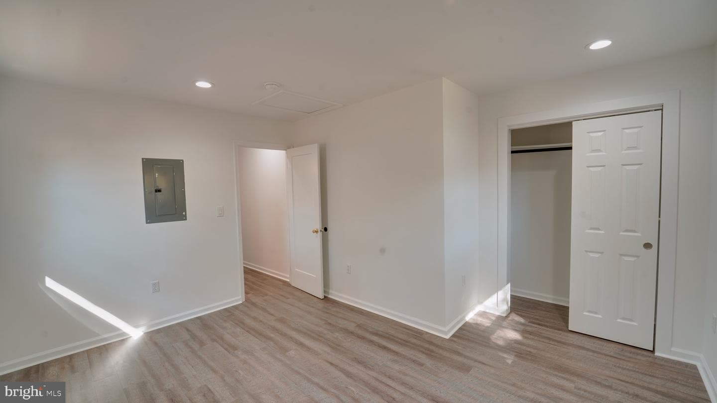 312 E Gordon Street photo 26