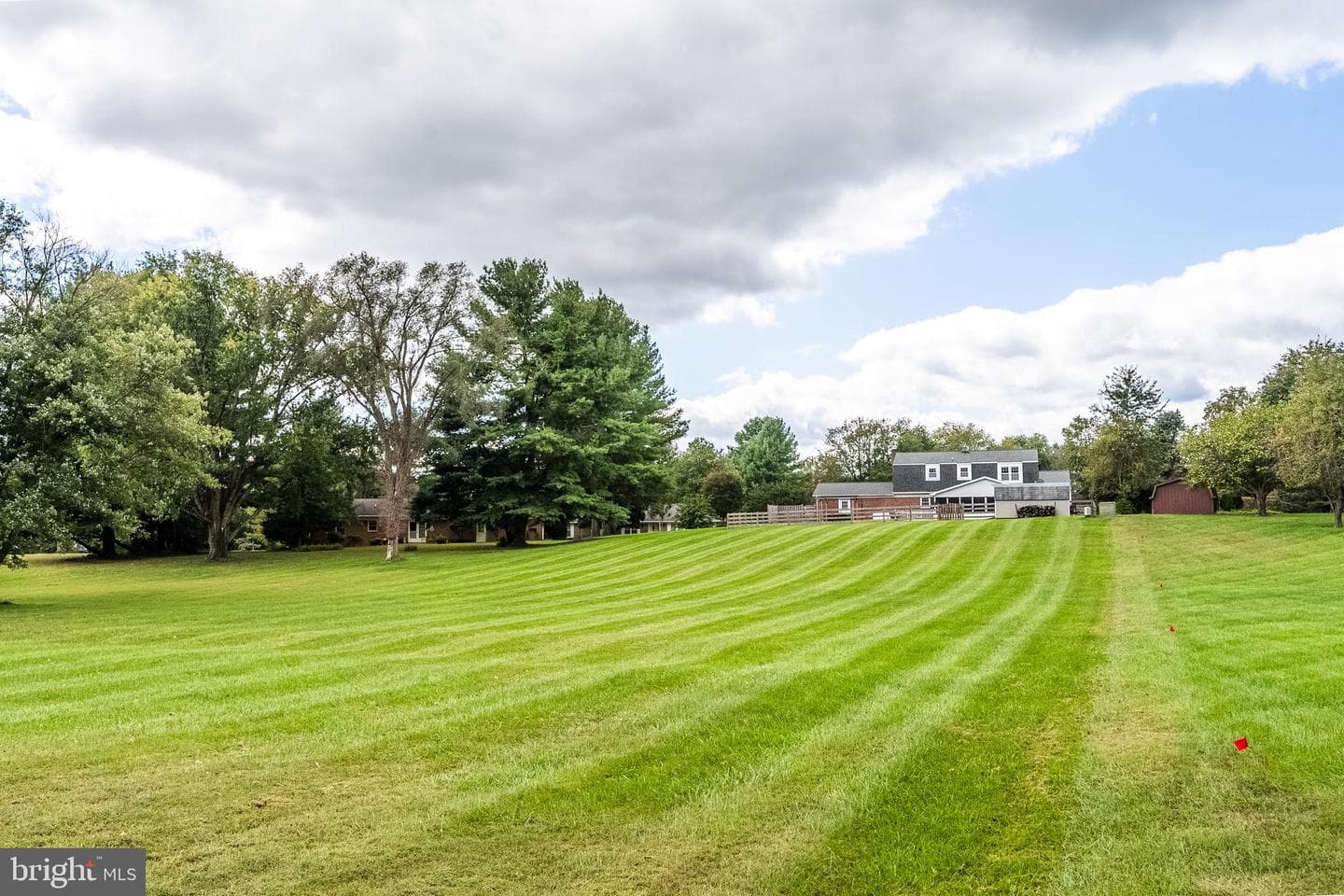 17412 Madison Avenue photo 17