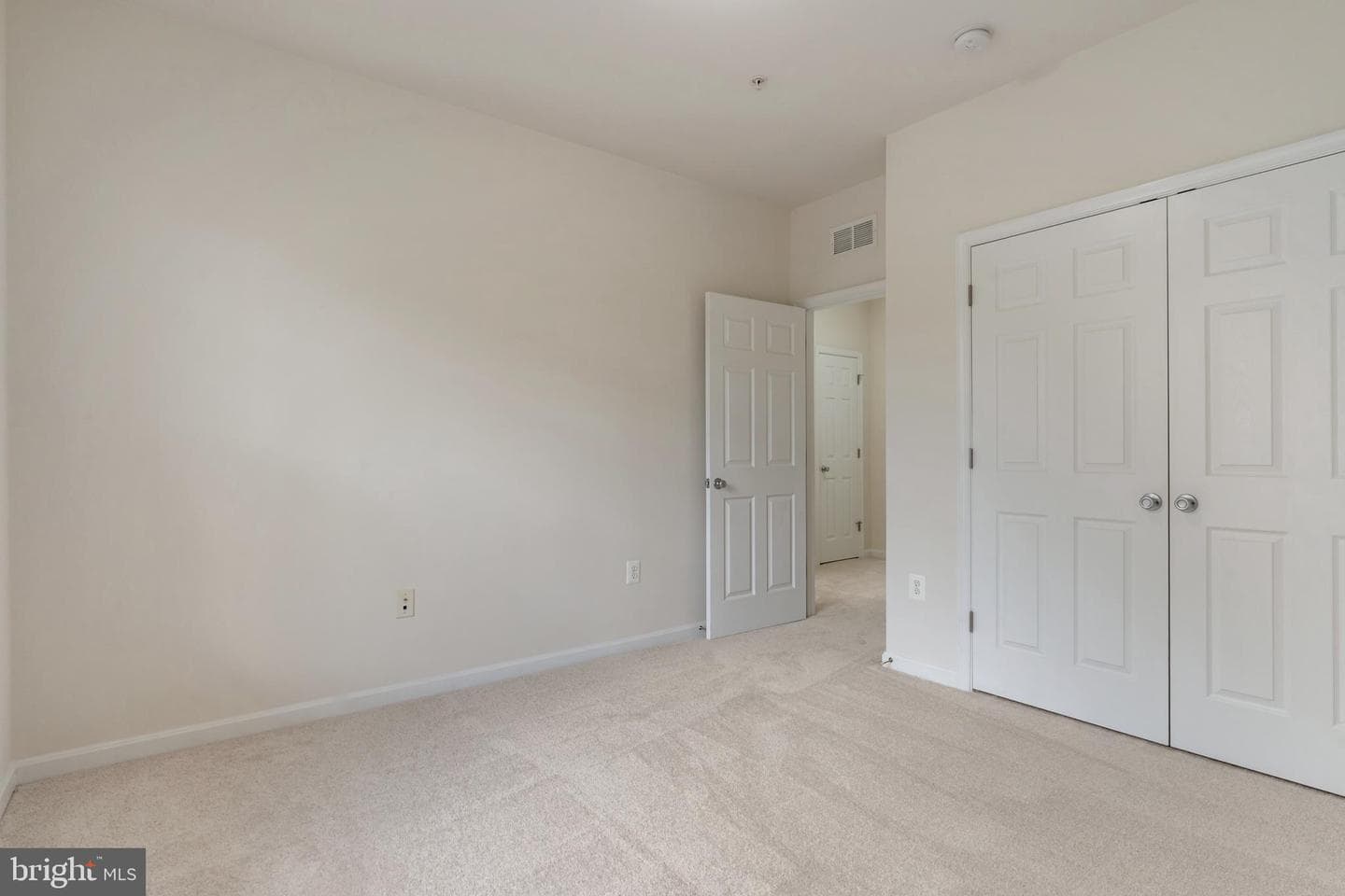 43841 Centergate Drive photo 20