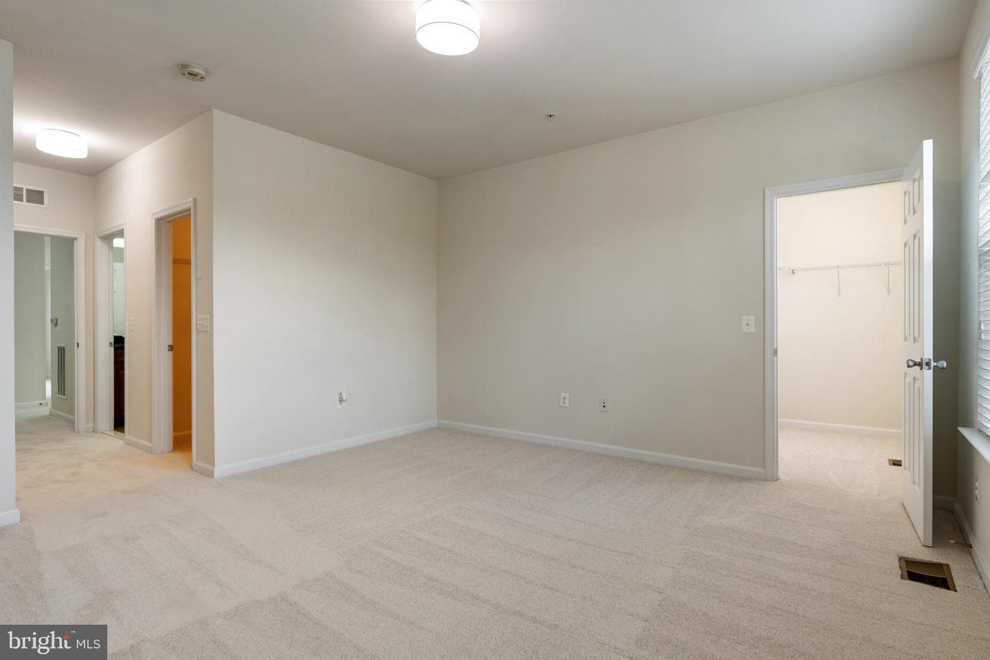 43841 Centergate Drive photo 24