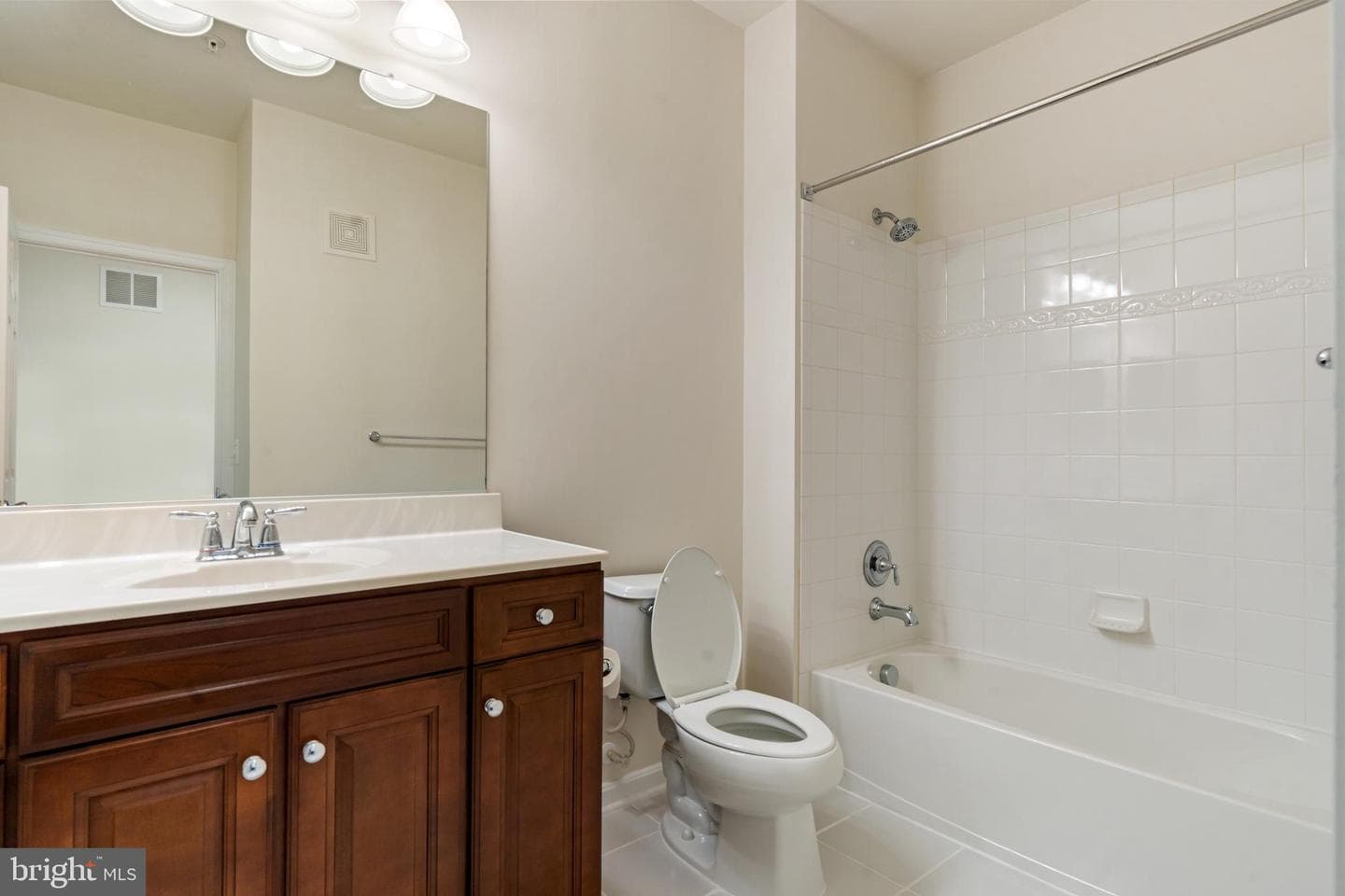 43841 Centergate Drive photo 27