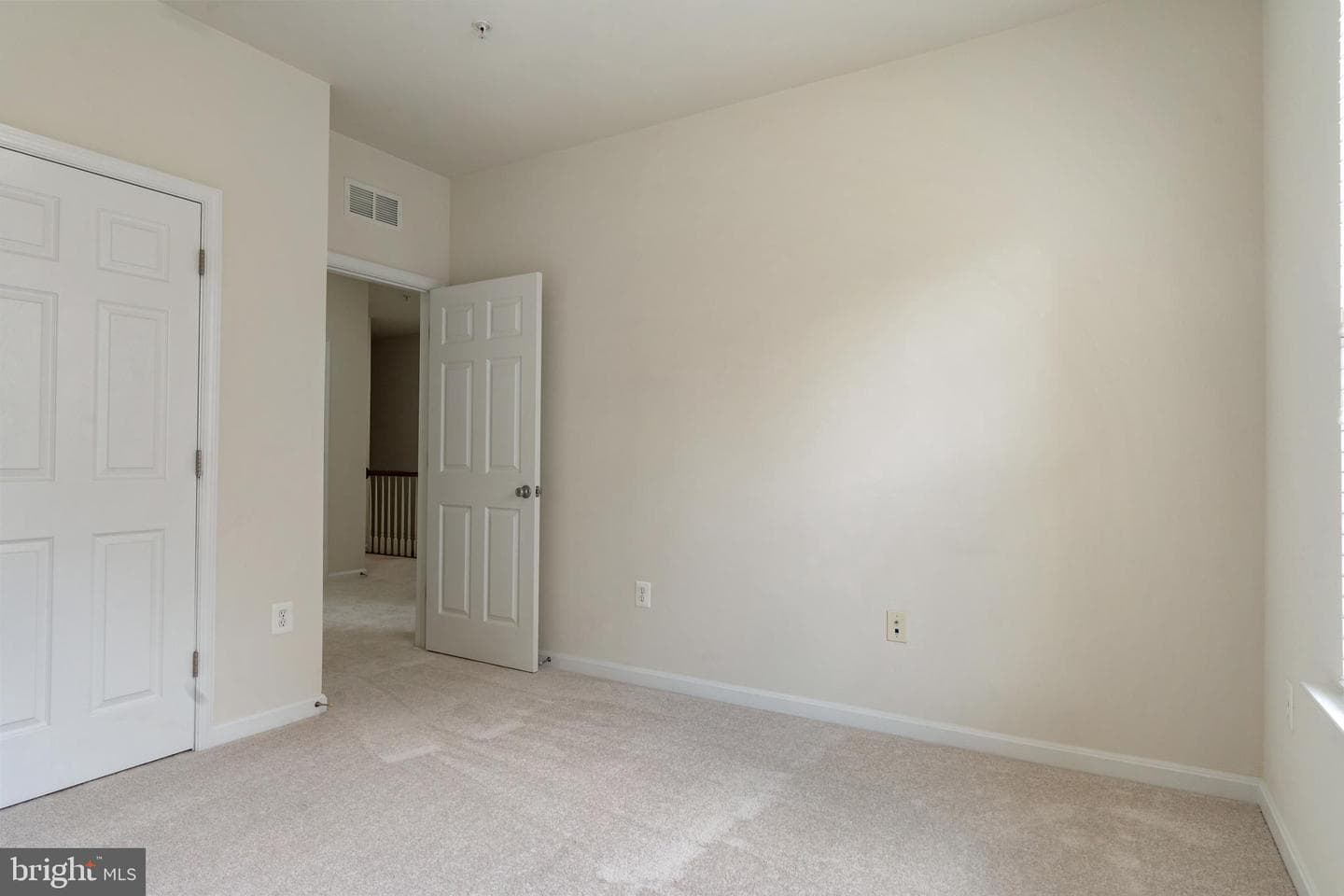 43841 Centergate Drive photo 28
