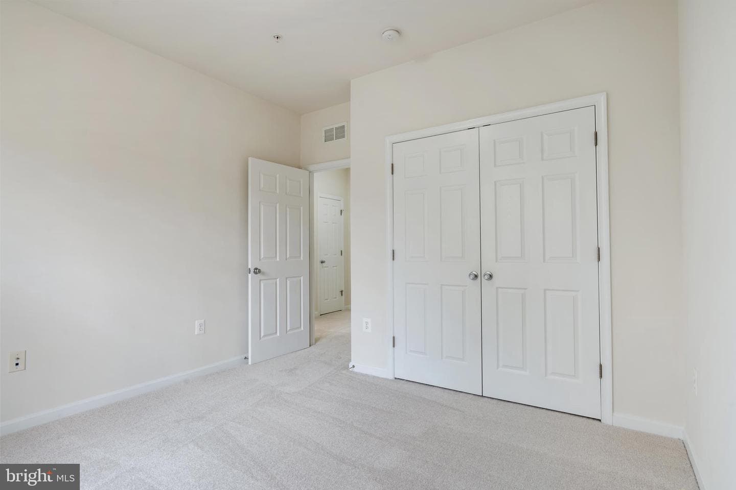 43841 Centergate Drive photo 30