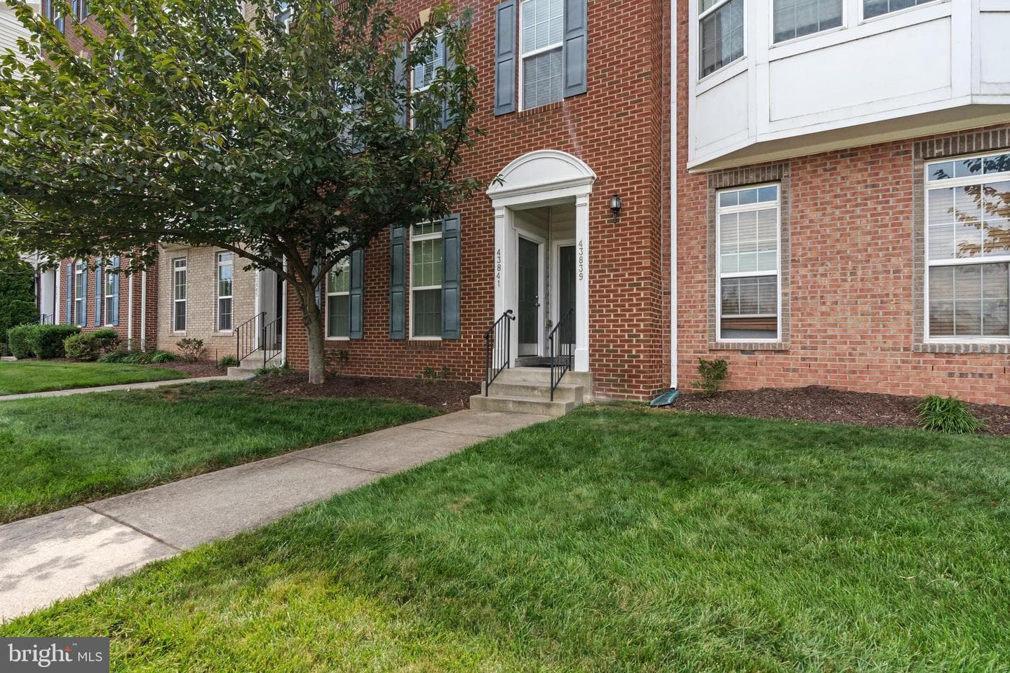 43841 Centergate Drive photo 33