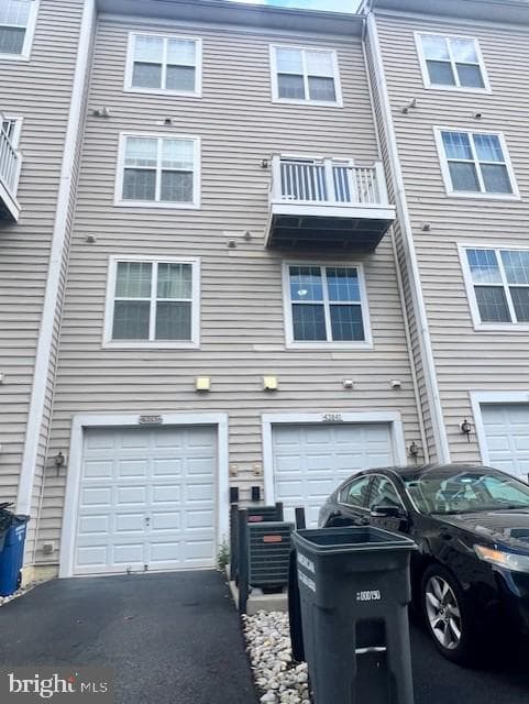 43841 Centergate Drive photo 4