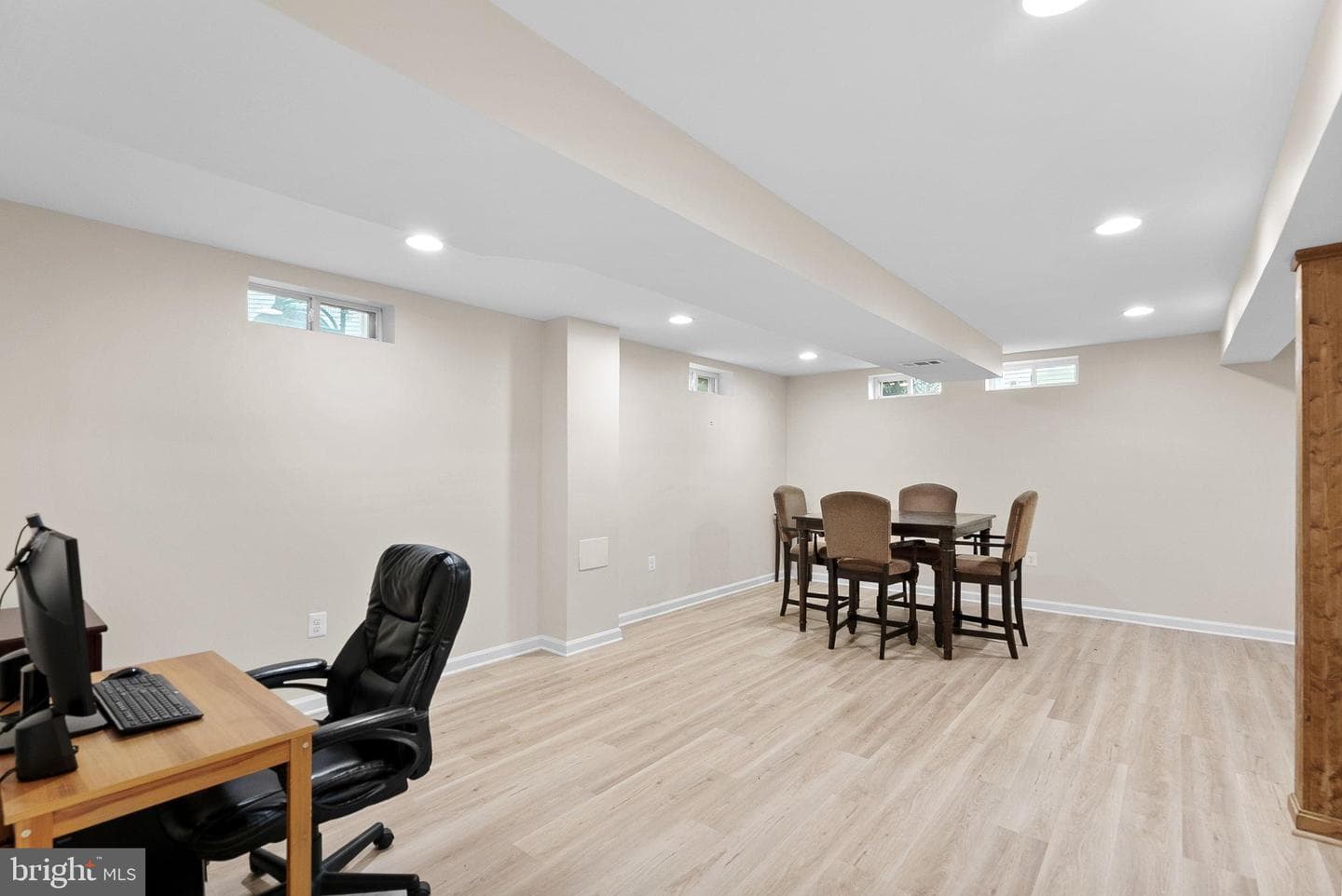 18 Christopher Lane photo 59