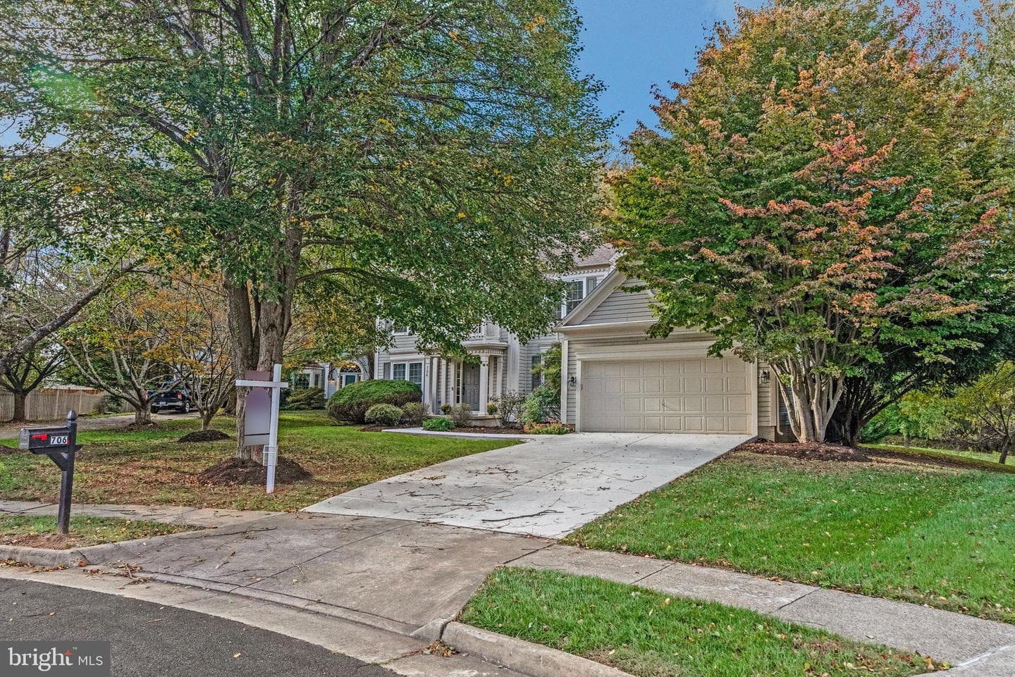 706 Amber Court NE photo 7