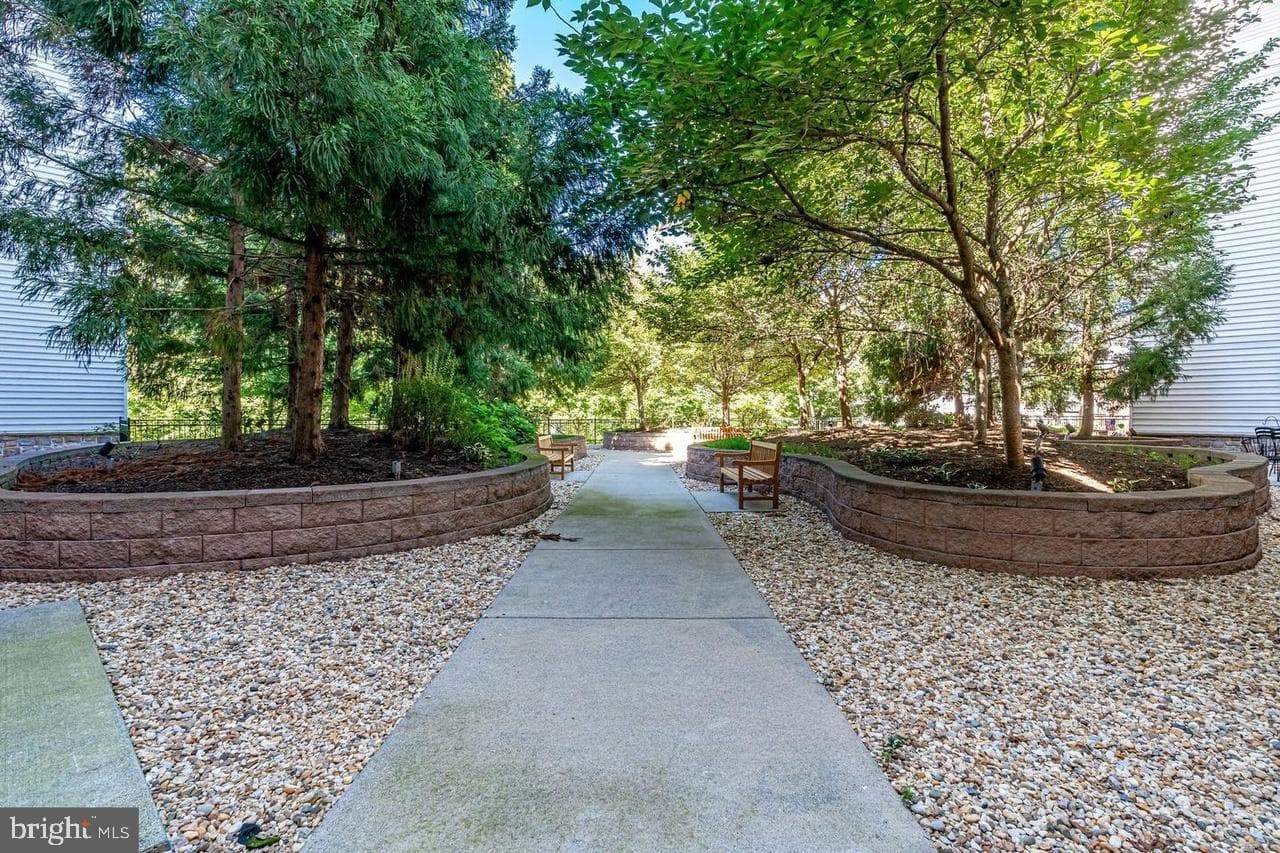24701 Byrne Meadow Square #100 photo 29