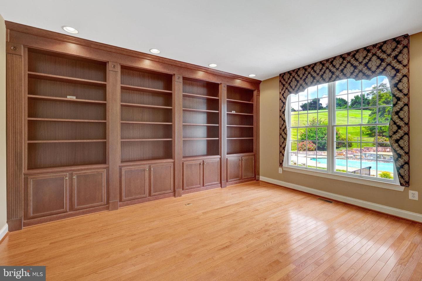 40870 Beechnut Road photo 9