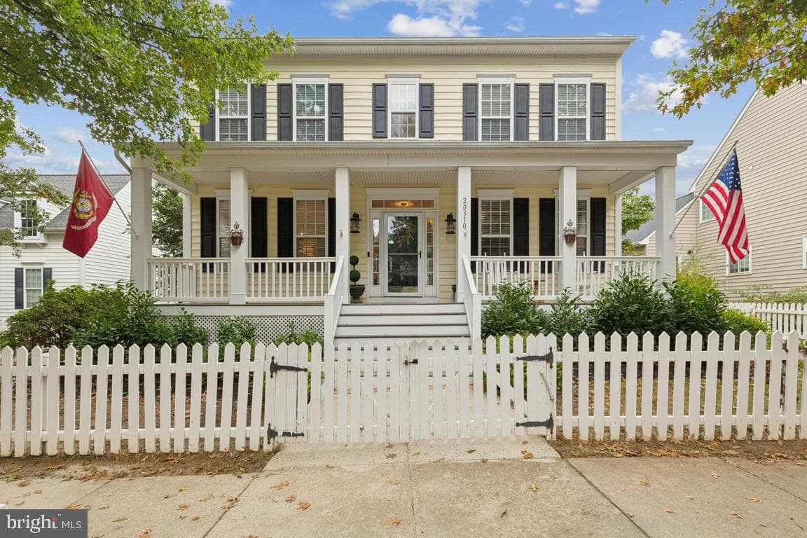 20310 Bowfonds Street photo 1