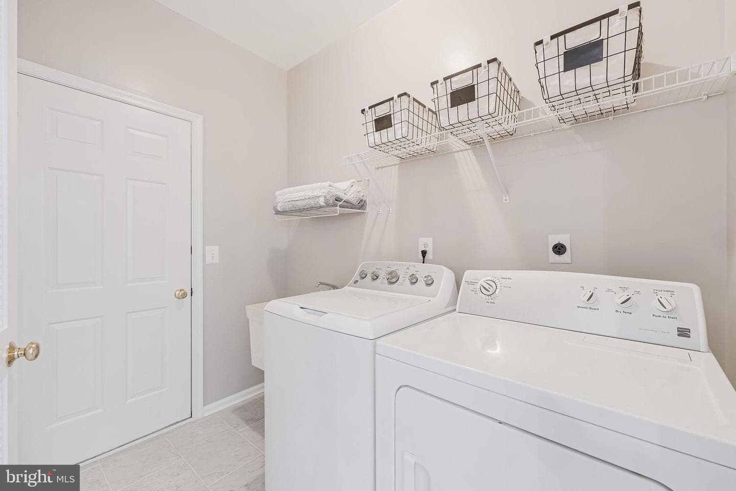 43756 Woodworth Court photo 20