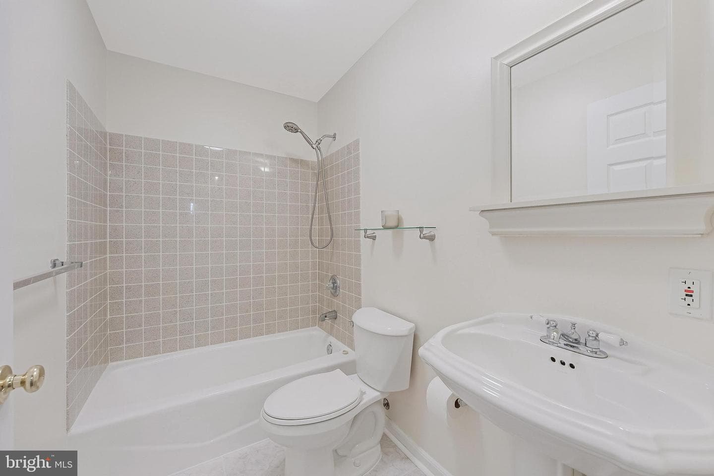 43756 Woodworth Court photo 41