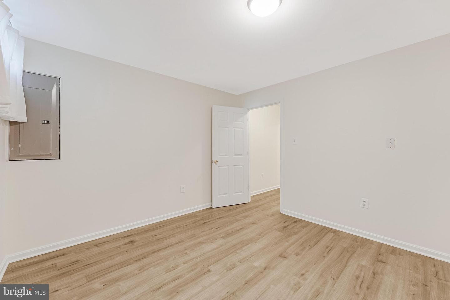 43756 Woodworth Court photo 44