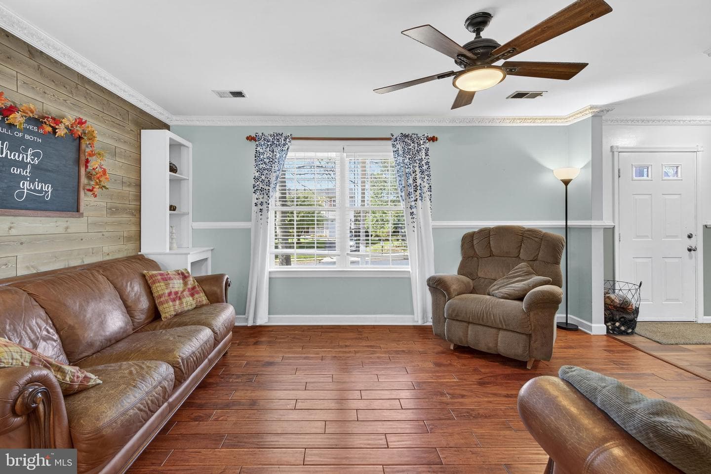 27 Mills Court photo 13