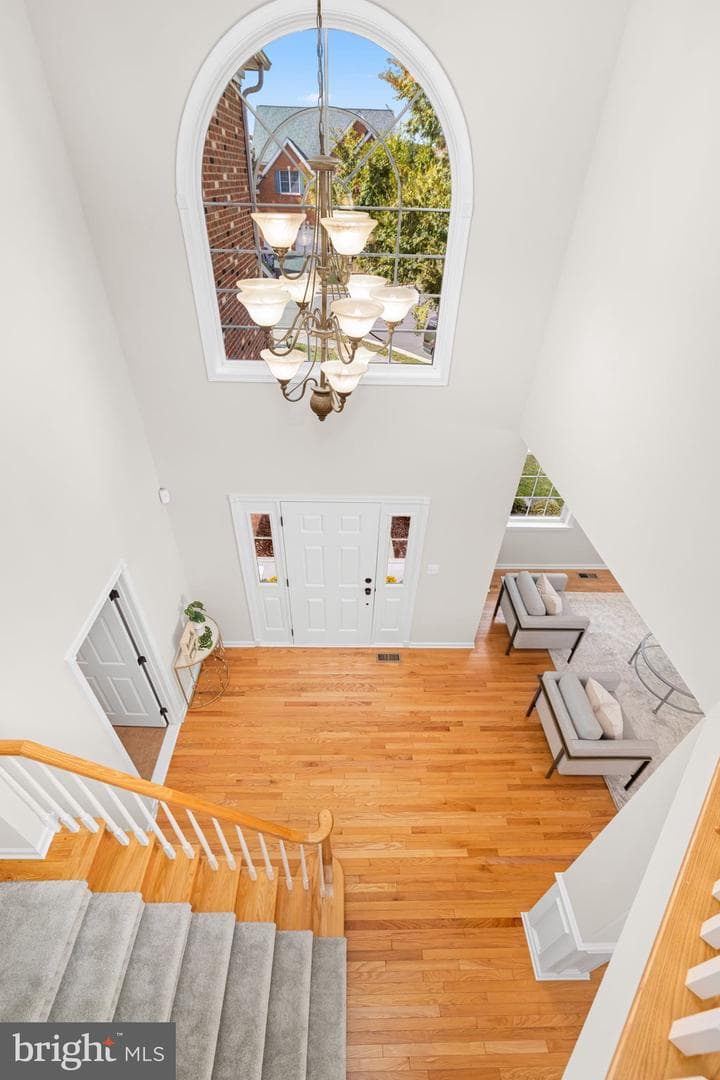23158 Glenorchy Court photo 29