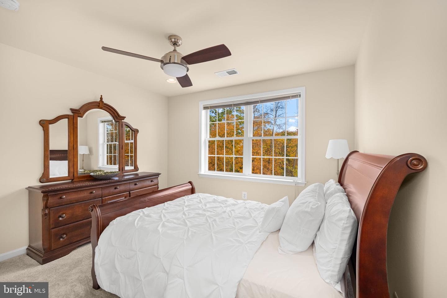 23158 Glenorchy Court photo 46