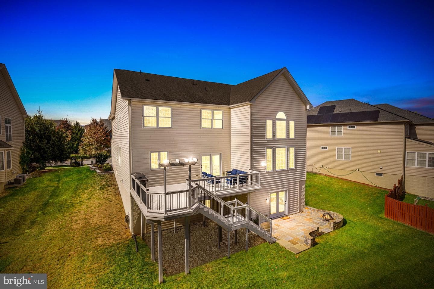 23158 Glenorchy Court photo 67