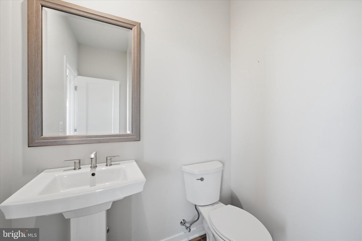 22361 Roanoke Rise Terrace photo 19