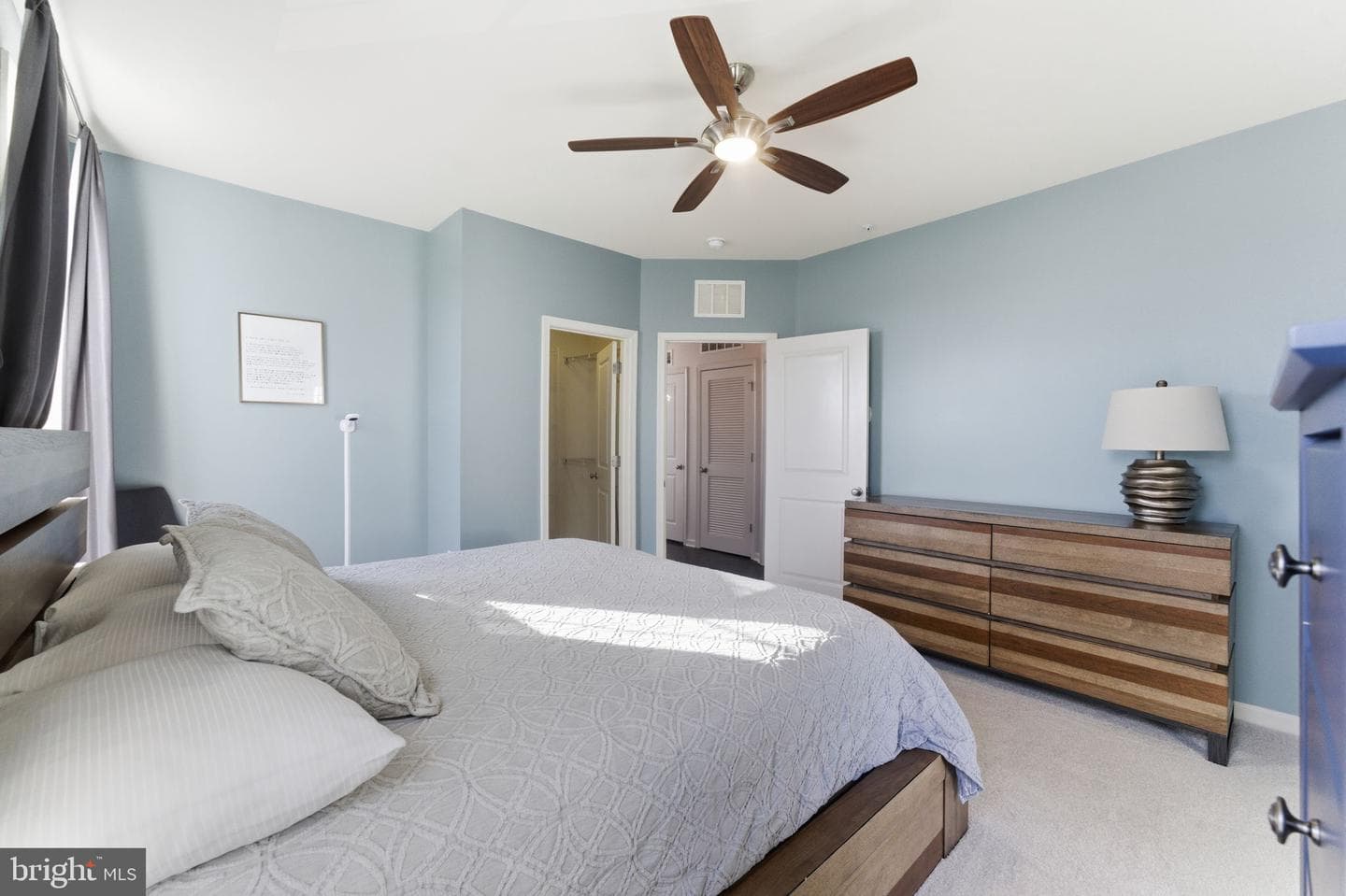 23297 Southdown Manor Terrace #105 photo 29