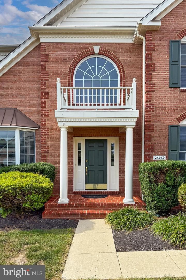 26089 Wendell Street photo 2