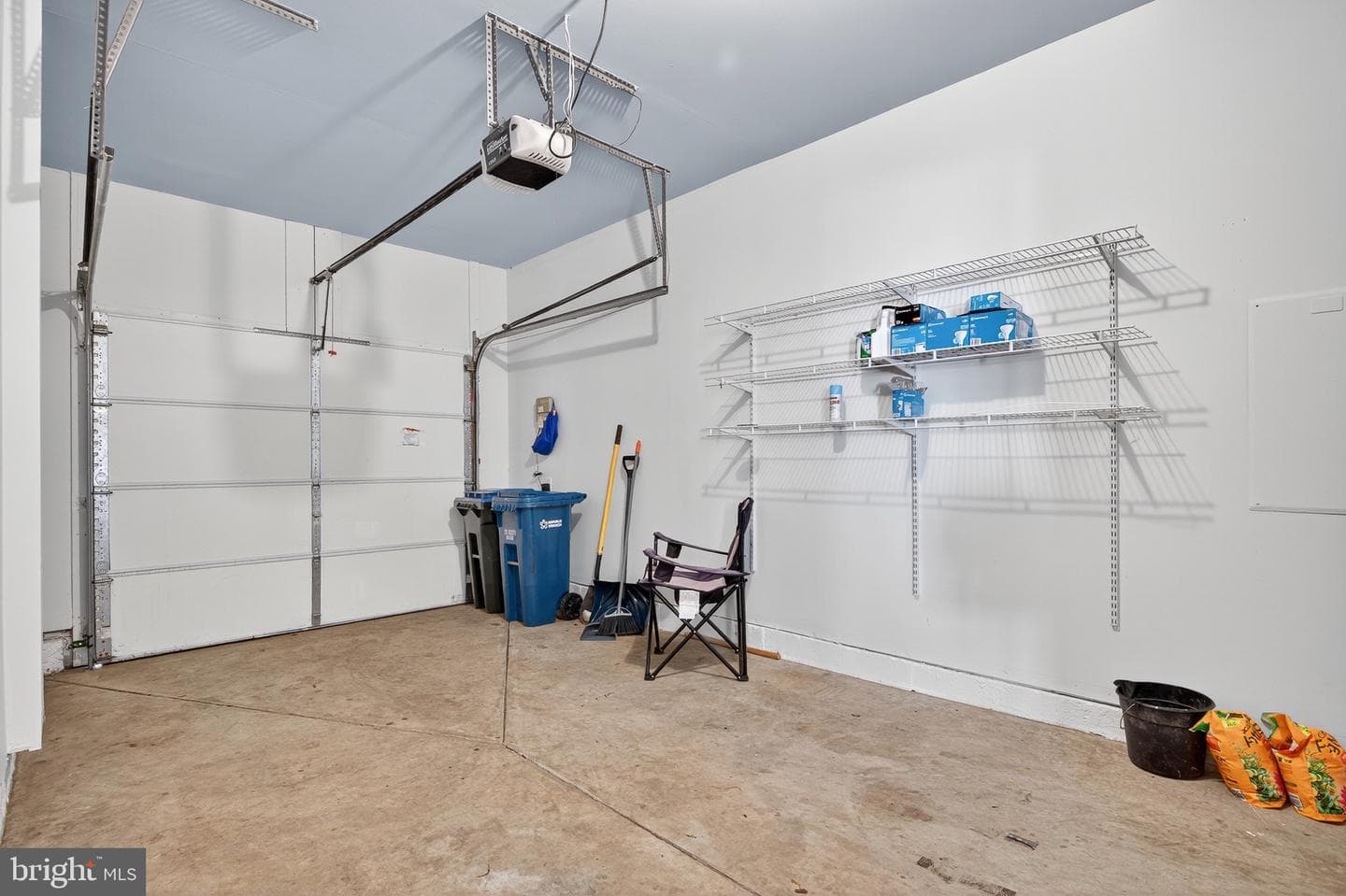 44489 Maltese Falcon Square photo 51