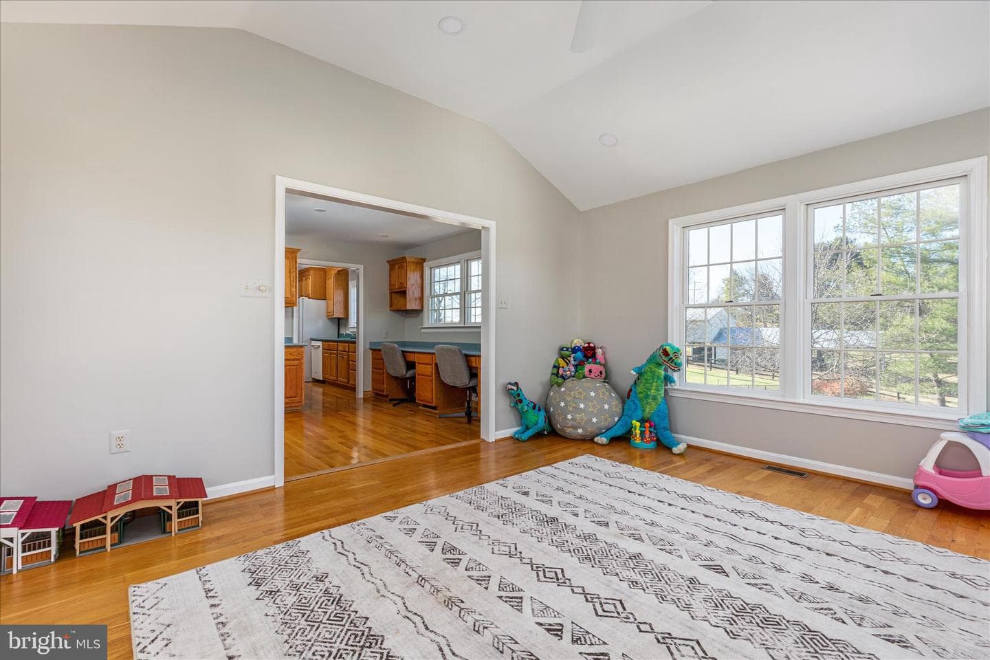 39704 Rickard Road photo 10