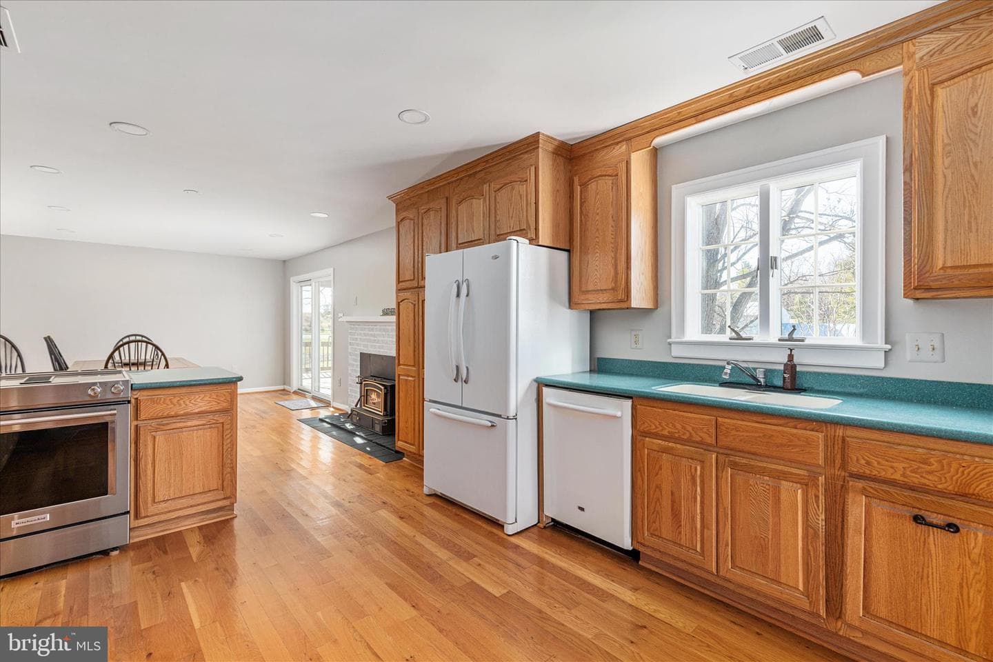 39704 Rickard Road photo 15