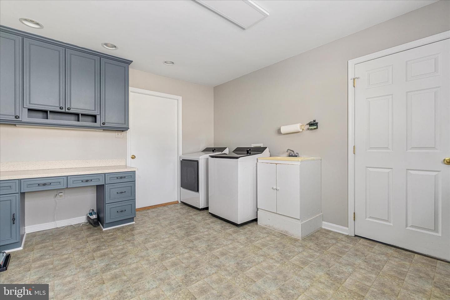 39704 Rickard Road photo 22