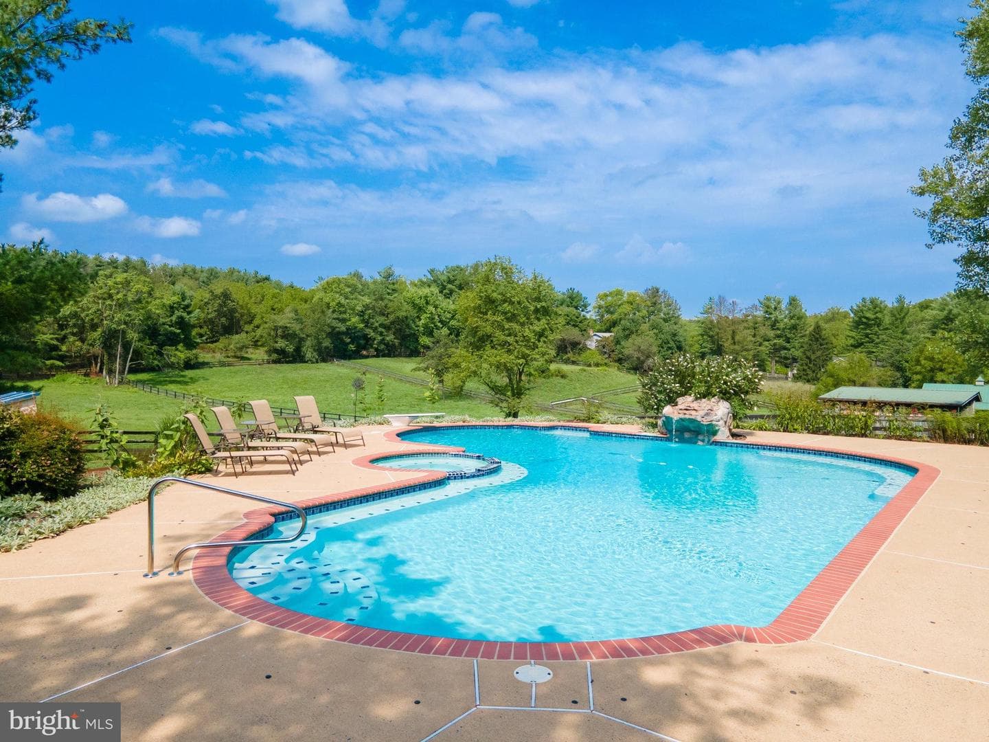 39704 Rickard Road photo 59