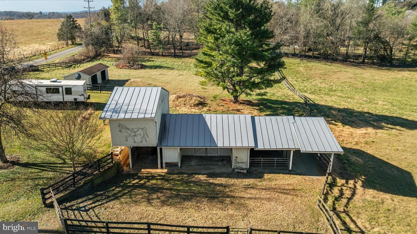 39704 Rickard Road photo 88