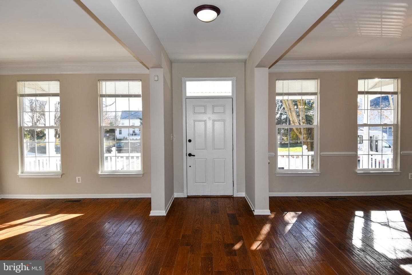 26005 Hartwood Drive photo 2