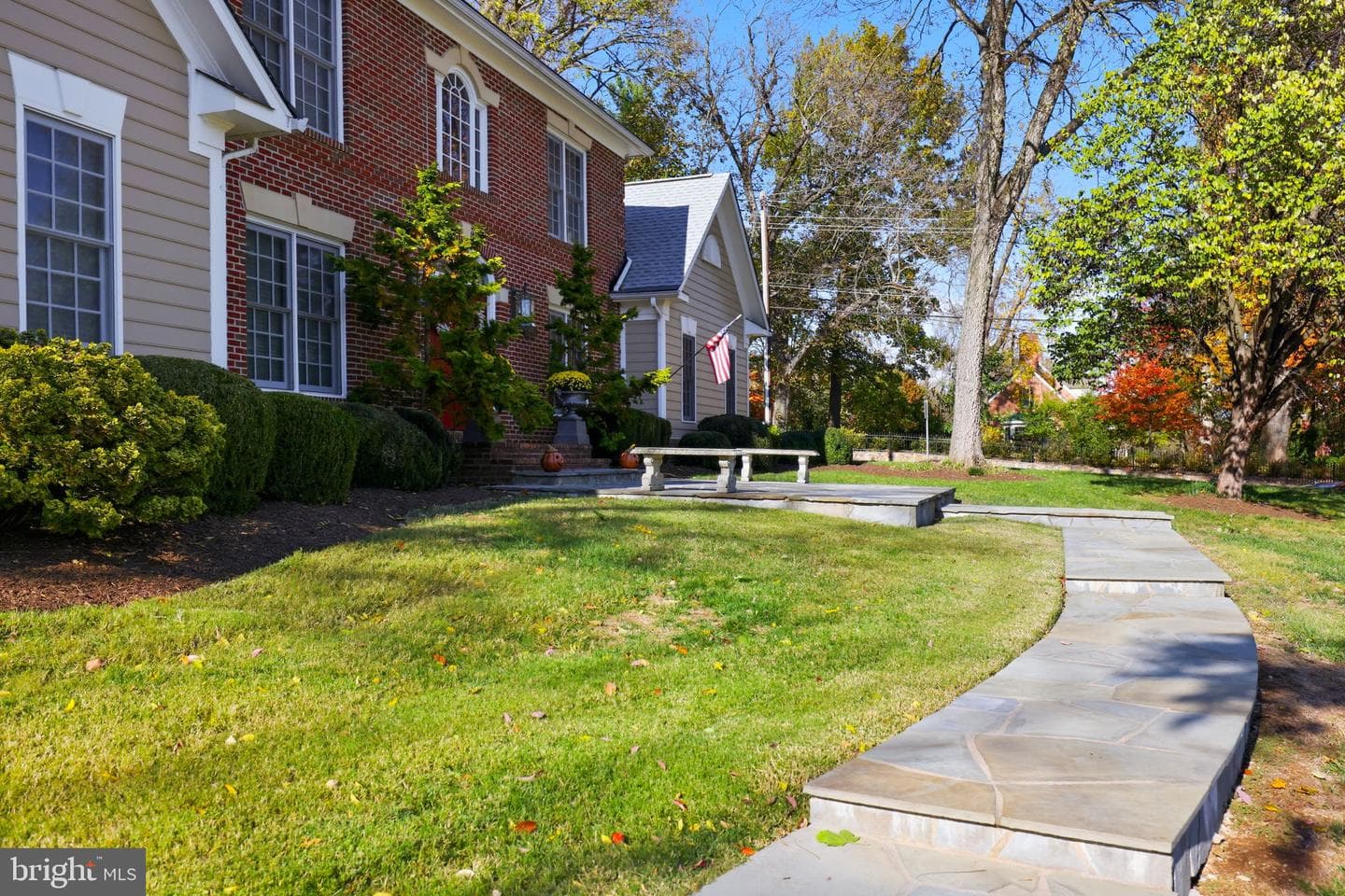 1 Ayr Street SW photo 5