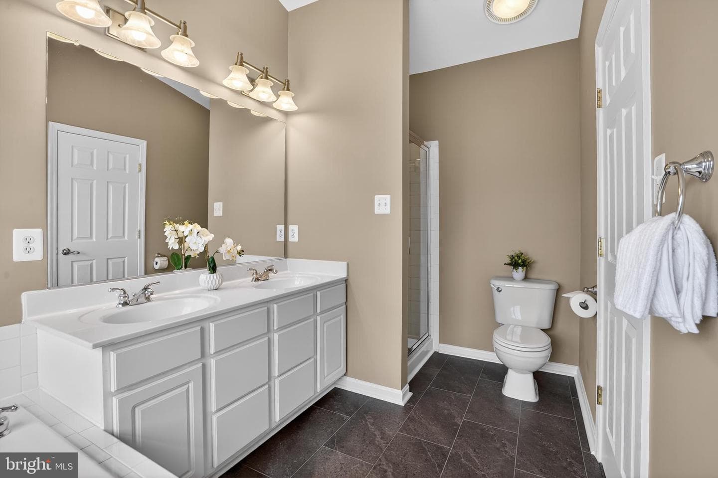 21758 Flora Springs Terrace photo 16