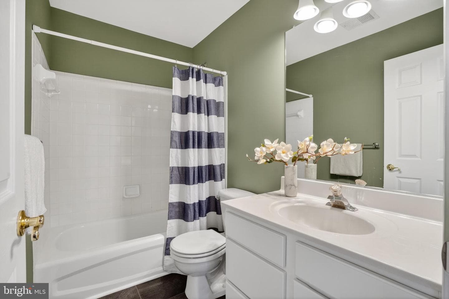 21758 Flora Springs Terrace photo 20