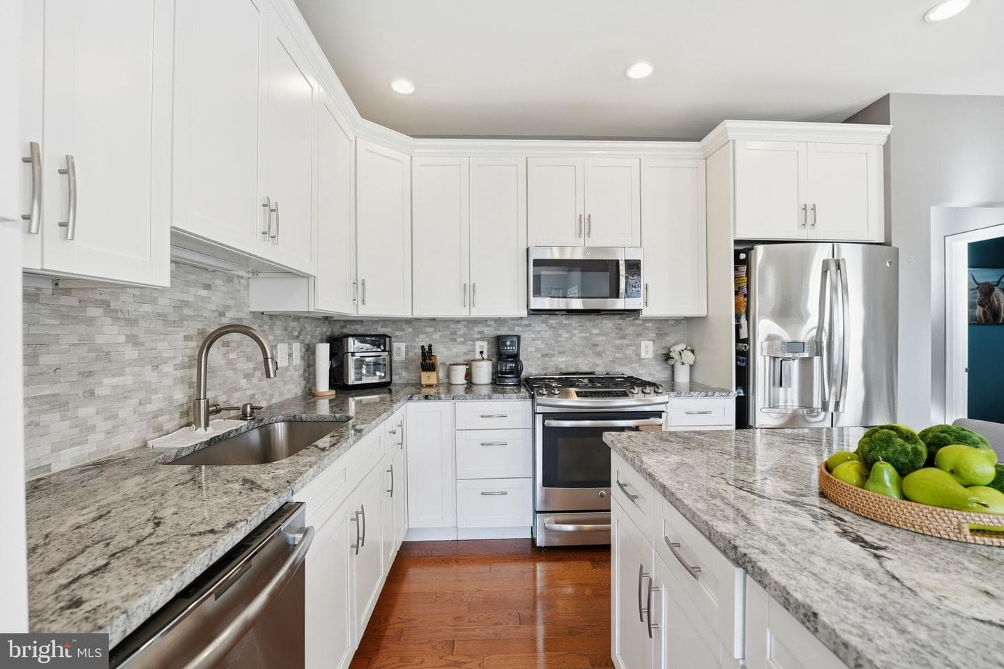 21480 Trowbridge Square photo 14