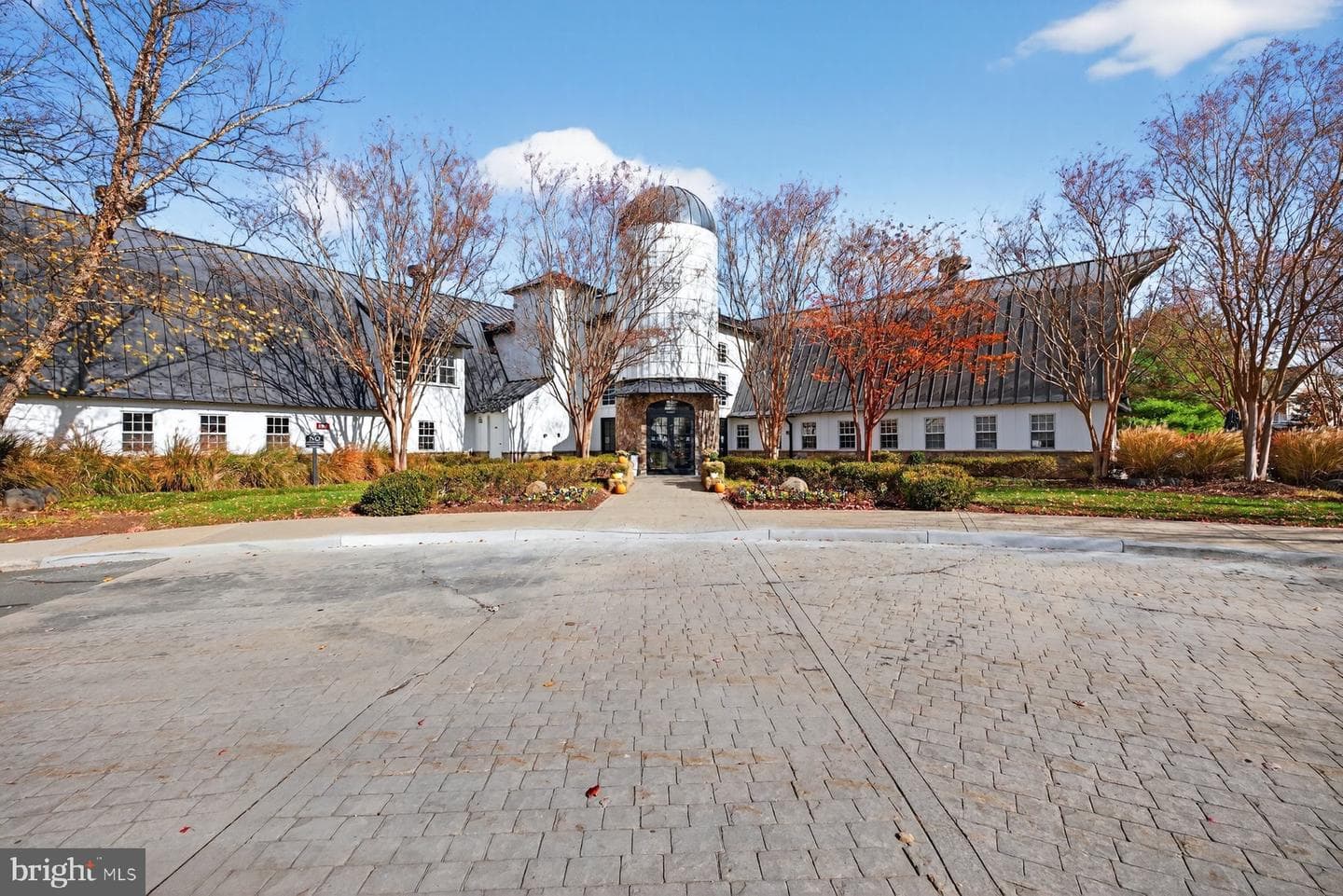 43656 Riverpoint Drive photo 43