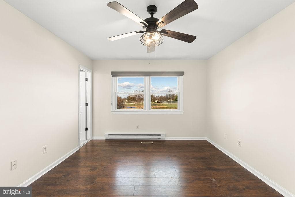 503 S Maple Court photo 25