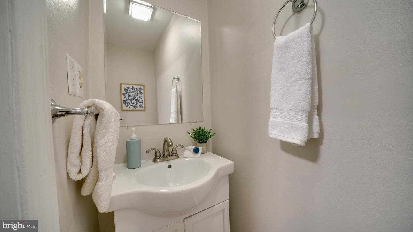 3 Palmer Court photo 16