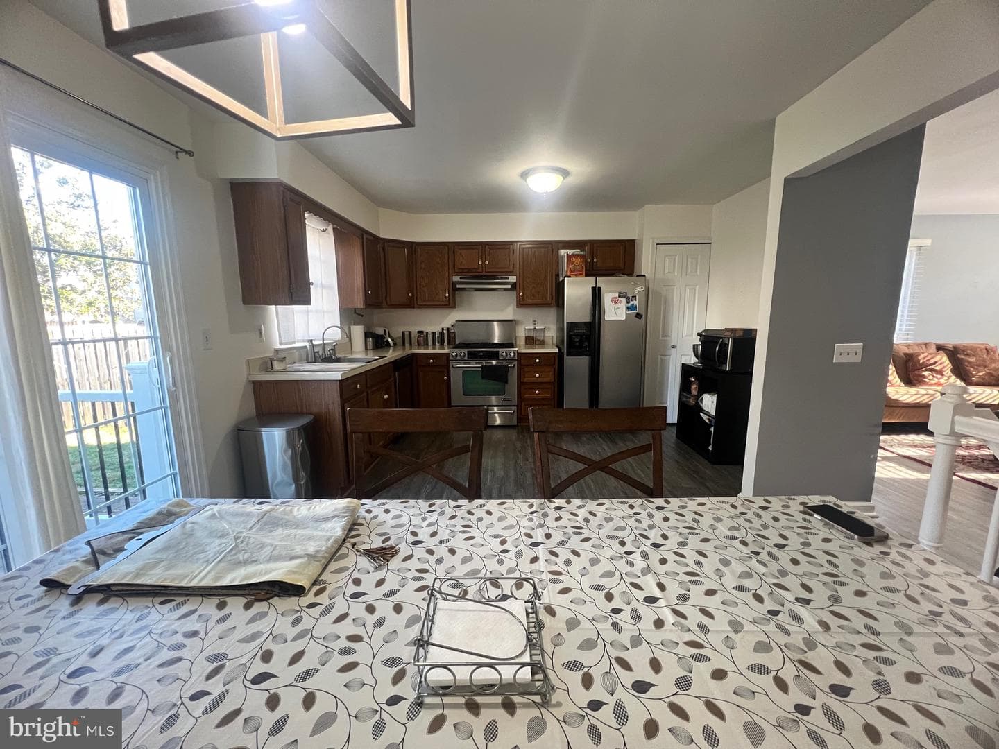 832 Smartts Lane NE photo 2