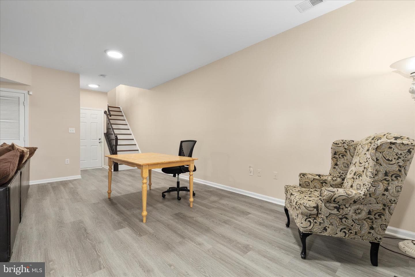 21314 Lord Nelson Terrace photo 26