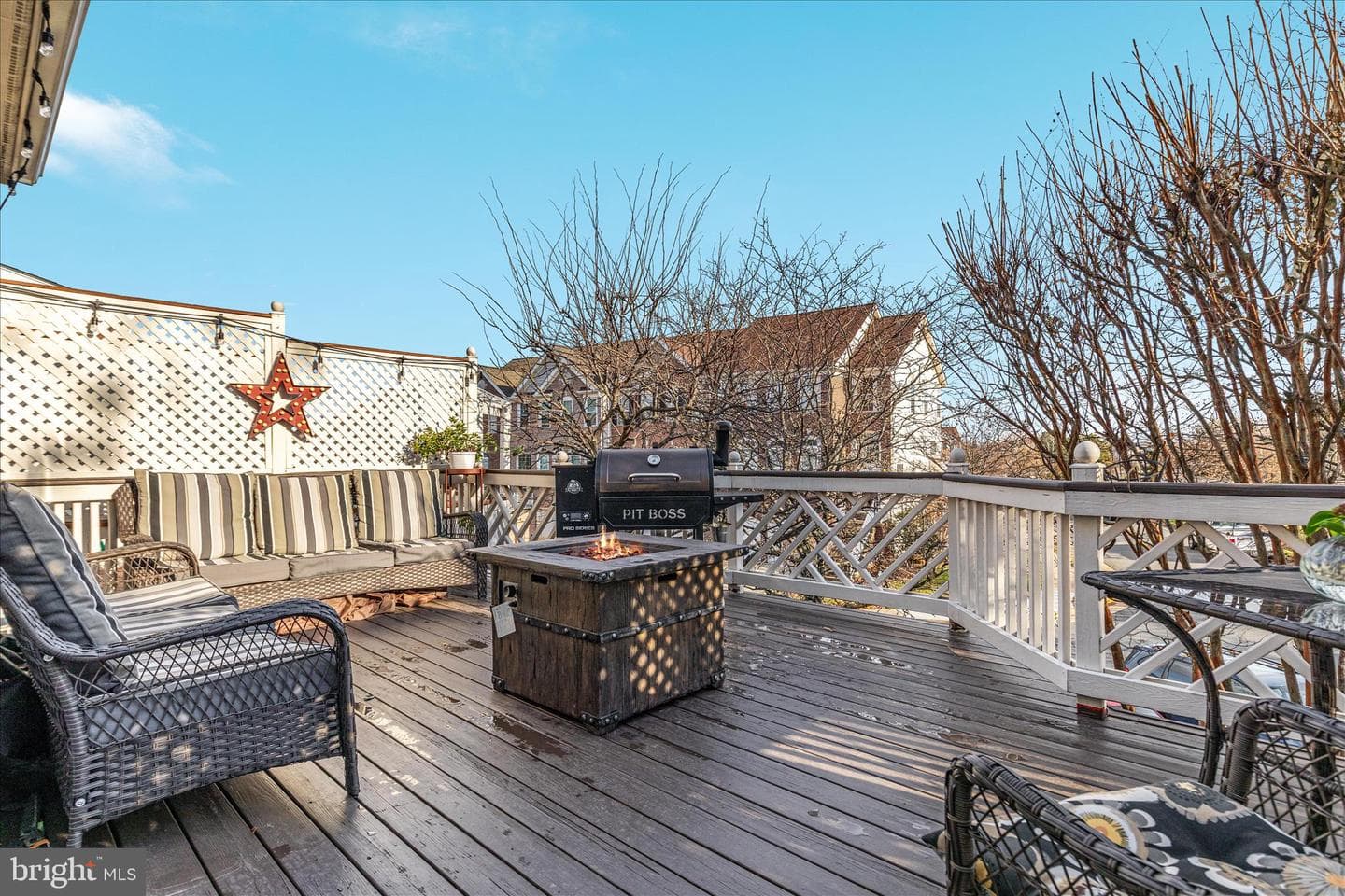 21314 Lord Nelson Terrace photo 29